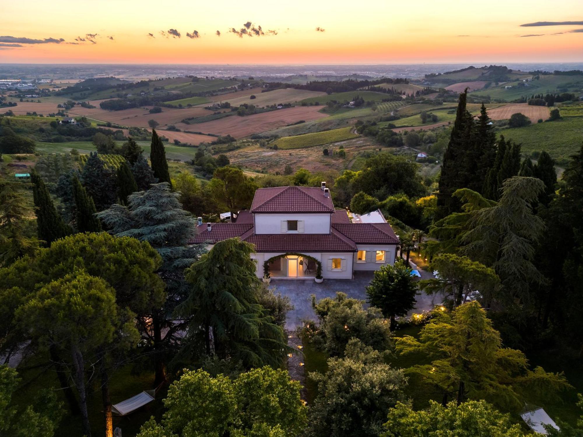 Villa Belvedere Бертіноро Екстер'єр фото